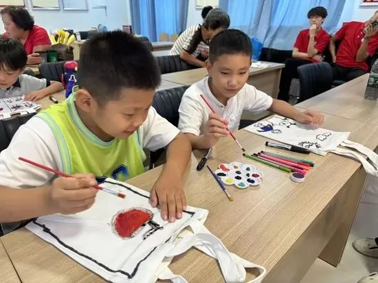 社会实践(十七)|七彩假期护童梦,情暖童心传文明①——保定理工学院经济学院“三下乡”社会实践