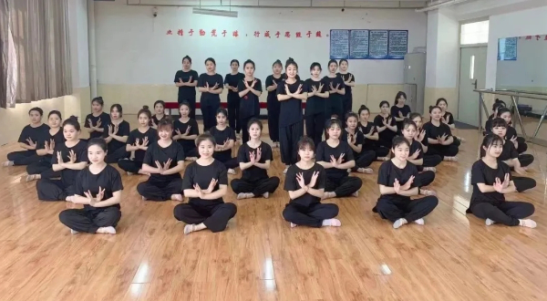 保定理工学院专科专业详解~学前教育
