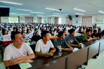 保定理工学院举办“理工大讲堂”系列专题讲座第十二期