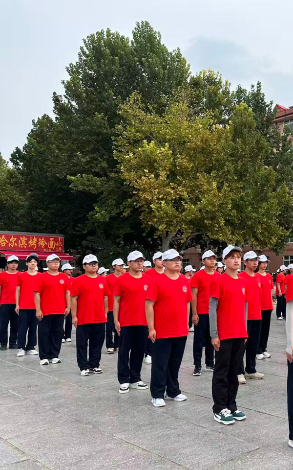 军训纪实|保定理工学院|管理学院|从“发糕被”到雪糕甜，青春记忆超鲜活