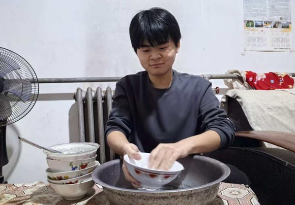 养成教育|保定理工学院|管理学院|以孝亲实践深化养成教育（五）