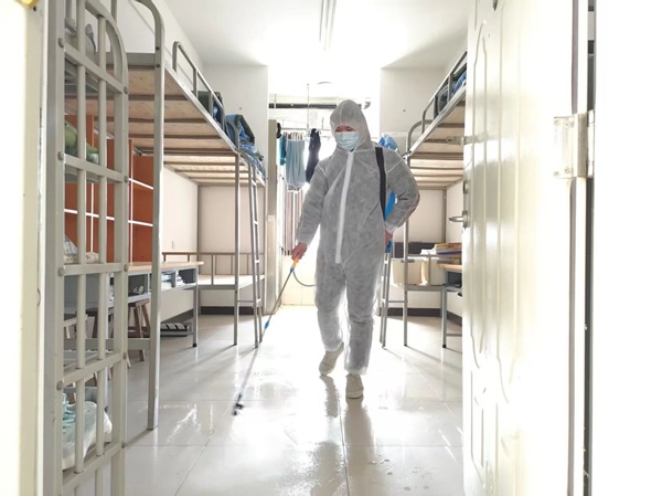 暖心服务|保定理工学院管理学院：筑牢健康防线，护航学子归来