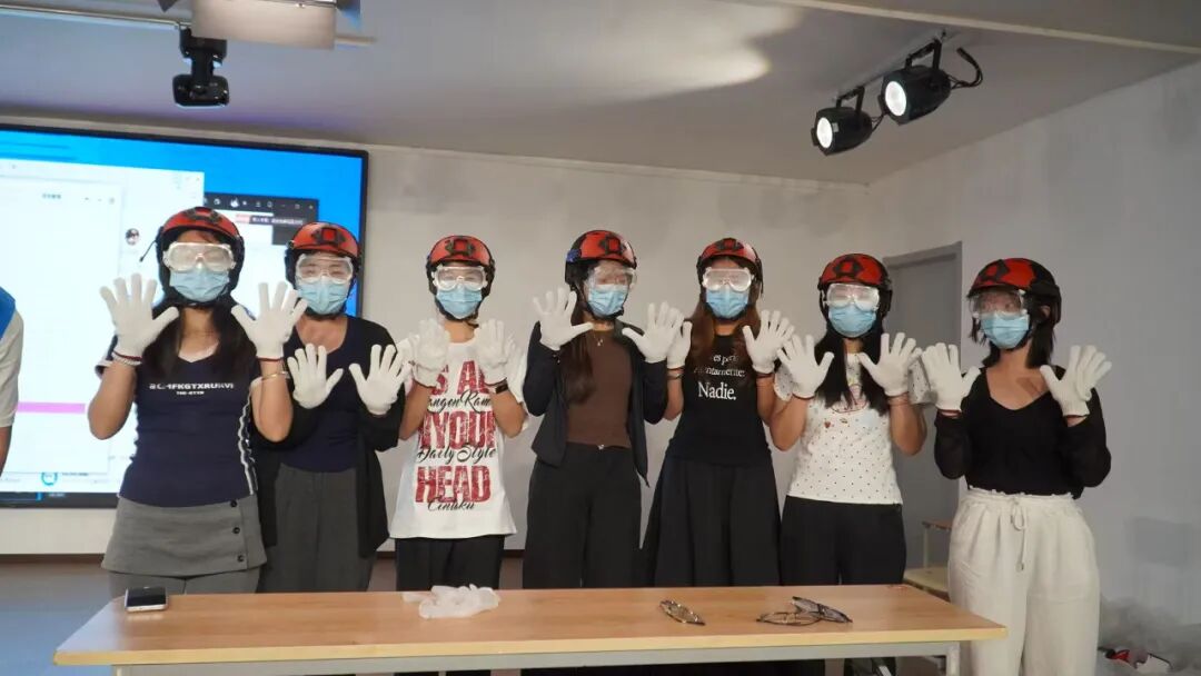 保定理工学院联合红十字会开展灾害个人防护及初期灾害救援专题培训