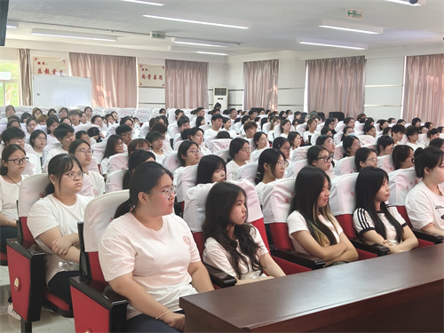 2026级迎新工作暨新生入学教育大会圆满举行
